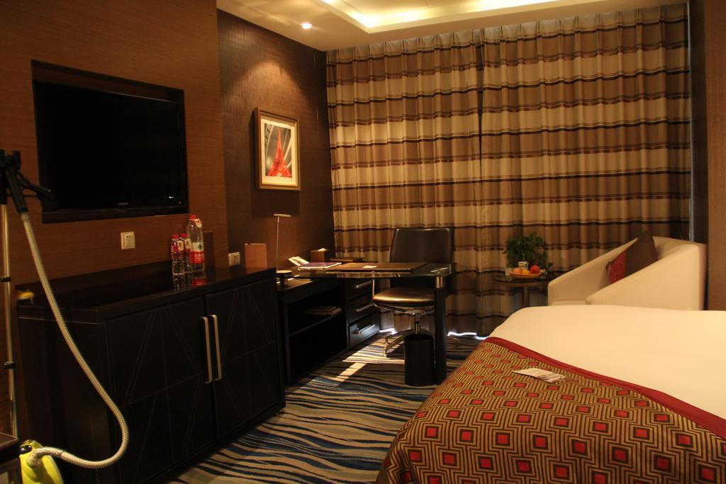Brigh Radiance Hotel Янтай Екстериор снимка