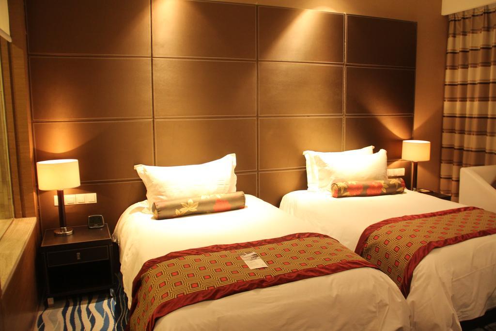 Brigh Radiance Hotel Янтай Екстериор снимка