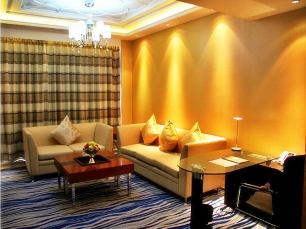 Brigh Radiance Hotel Янтай Екстериор снимка